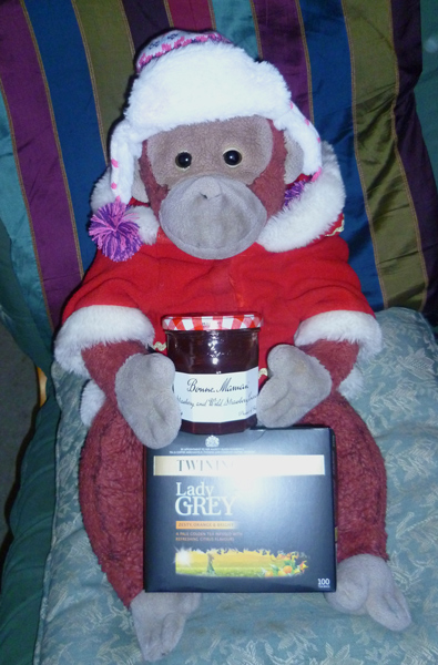 Big Mama Schweetheart with her xmas presents of a hat, tea and jam!