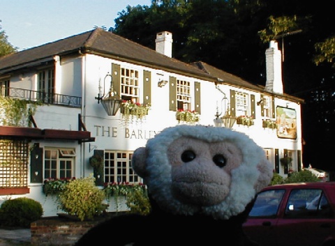 Mooch in front of the Barley Mow, Tandridge