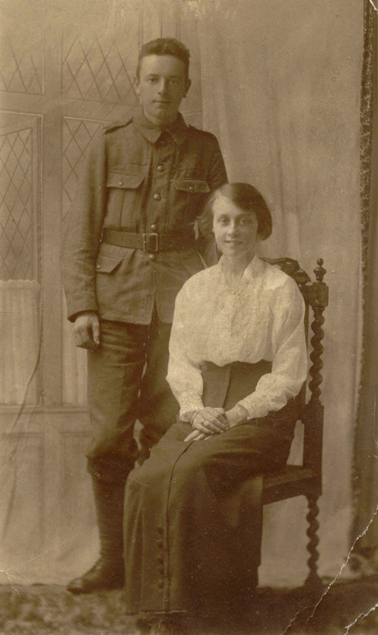 Bob's Dad and Mum (c1916)