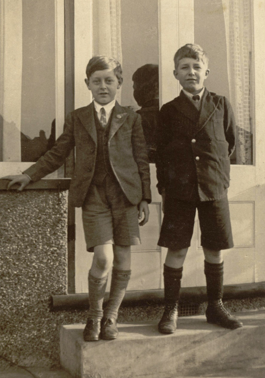 Bob with Charlie by the french windows of 74 Bushey Mill Crescent, Watford.