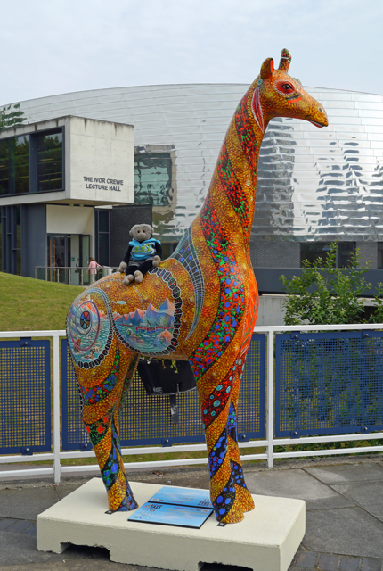 Mooch monkey at Stand Tall for Giraffes in Colchester 2013 - 24 Gironimo