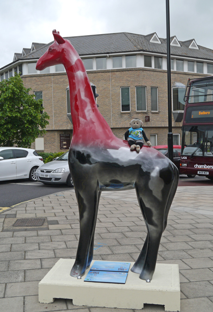 Mooch monkey at Stand Tall for Giraffes in Colchester 2013 - 30 Gofaster-raffe
