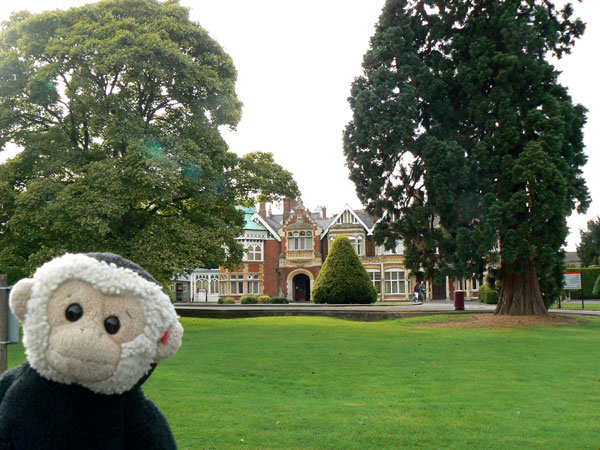 Mooch monkey and the Bletchley Park mansion.