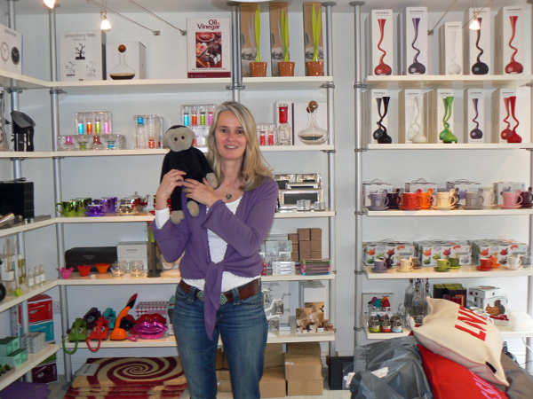 Mooch monkey visits the Mooch homeware & gifts shop in Buckingham.