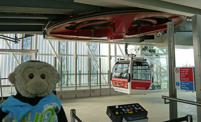 Mooch monkey uses the TfL Emirates Air Line cable car - boarding platforms