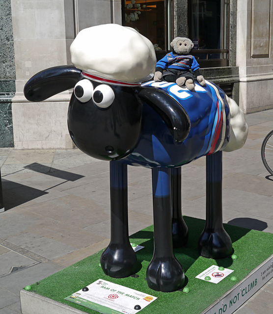 Ram of the Match - Shaun in the City, London 2015 - Mooch monkey