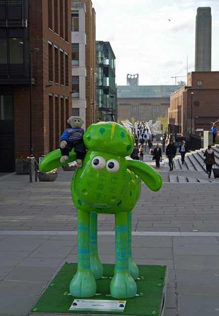 Sheep Shape & Bristol Fashion - Shaun in the City, London 2015 - Mooch monkey