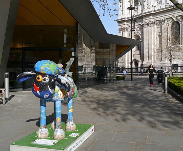 Out of this World - Shaun in the City, London 2015 - Mooch monkey