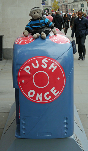 Mooch monkey at Year of the Bus London 2014 - R10 Push Once