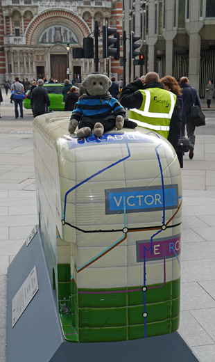 Mooch monkey at Year of the Bus London 2014 - W16 Tunnel Vision