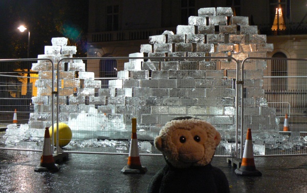 Mooch monkey at the Ice Wall, German Embassy in London 2009.