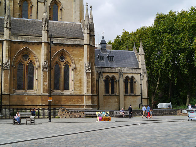 Mooch monkey at Books About Town in London 2014 - 6 Earnest