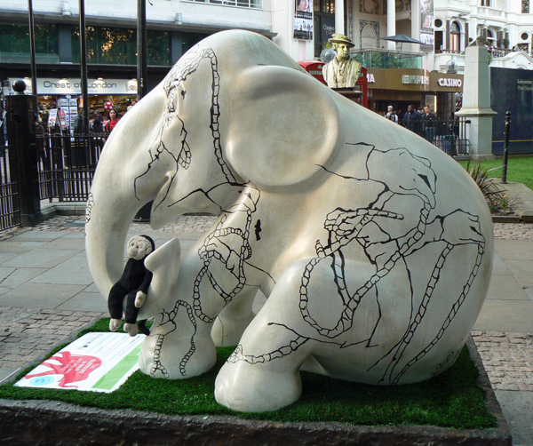 Mooch monkey at the London Elephant Parade - 126 Untitled (Gajaraja)