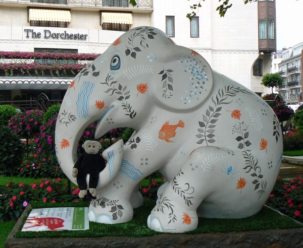 Mooch monkey at the London Elephant Parade - 163 Suraj.