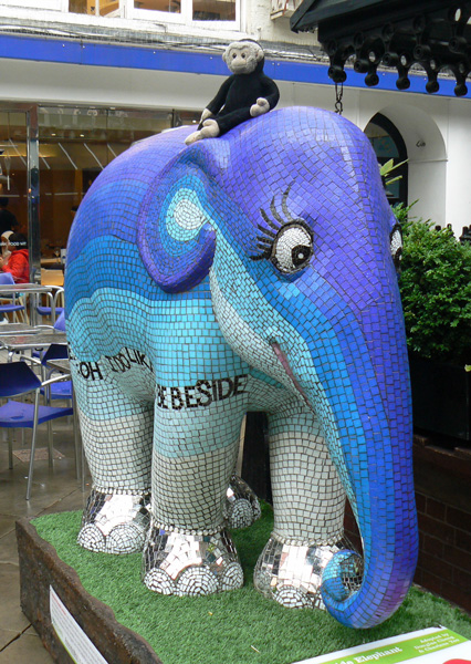 Mooch monkey at the London Elephant Parade - 181 Kubella - The Seaside Elephant