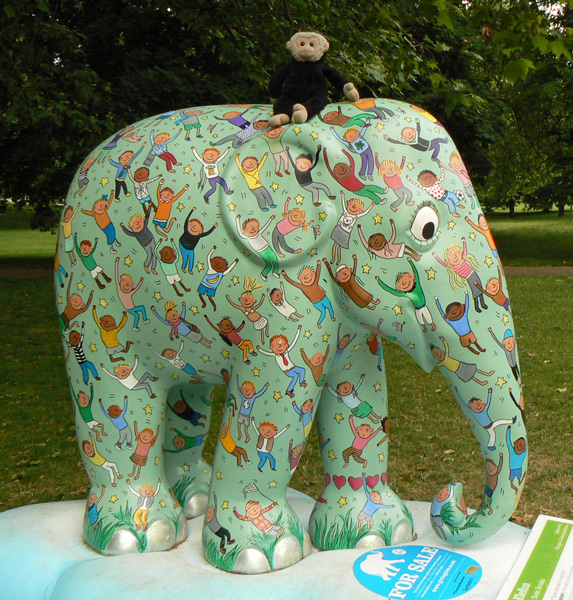 Mooch monkey at the London Elephant Parade - 213 Elefun.