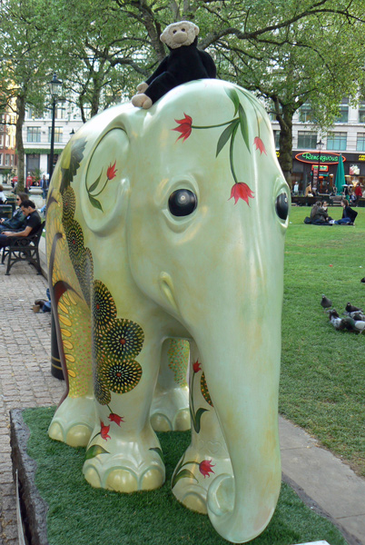 Mooch monkey at the London Elephant Parade - 221 Cholai.