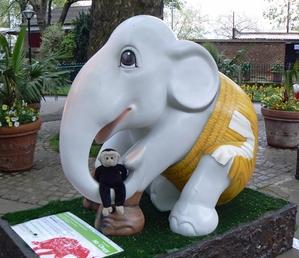 Mooch monkey at the London Elephant Parade - 257 Mr Clegg.