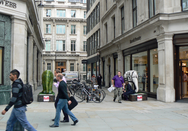 London Elephant Parade - Regent Place / Regent Street