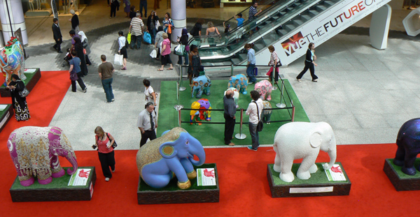 London Elephant Parade - Mooch monkey at Westfield