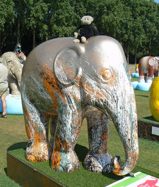 Mooch monkey at the London Elephant Parade - Uliphant.