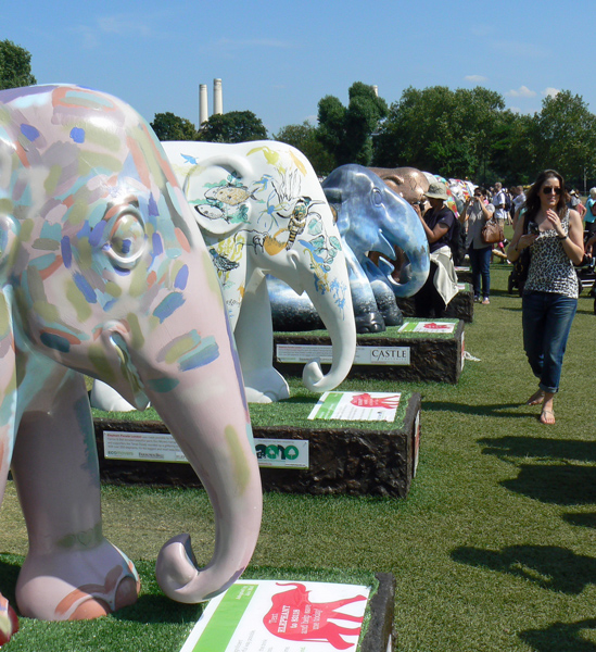 London Elephant Parade - Mooch monkey at Royal Hospital Chelsea