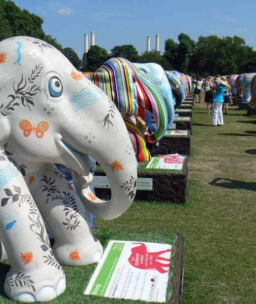 London Elephant Parade - Mooch monkey at Royal Hospital Chelsea