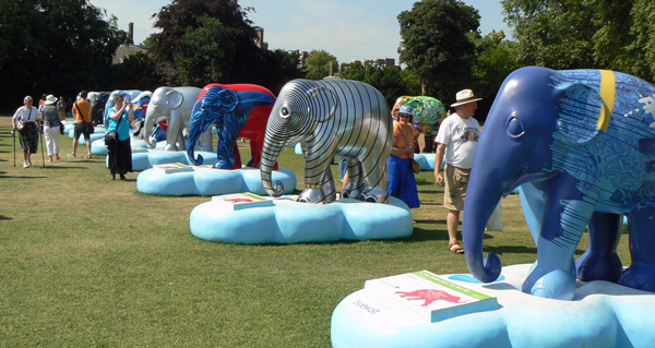 London Elephant Parade - Mooch monkey at Royal Hospital Chelsea