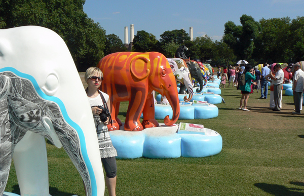 London Elephant Parade - Mooch monkey at Royal Hospital Chelsea