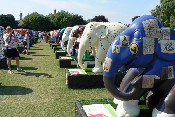 London Elephant Parade - Mooch monkey at Royal Hospital Chelsea