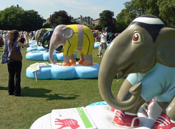 London Elephant Parade - Mooch monkey at Royal Hospital Chelsea