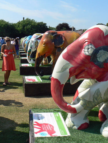 London Elephant Parade - Mooch monkey at Royal Hospital Chelsea