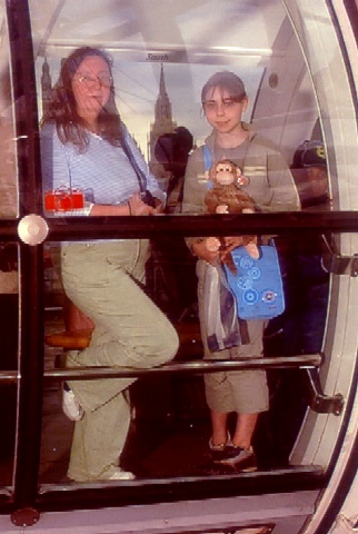 Bonsai with Annie in a London Eye pod