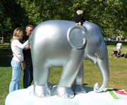 London Elephant Parade - 011 Simply Silver.