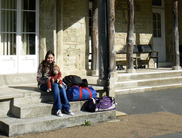 Annie and Big Mama waiting to be collected.