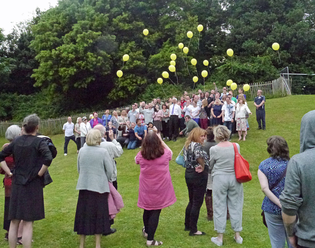 School reunion balloons, Ventnor, Isle of Wight.