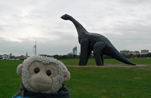 Mooch monkey at the Portsmouth dinosaur.