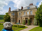 Mooch monkey at Titsey Place