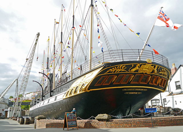 Mooch monkey at ss Great Britain in Bristol - stern