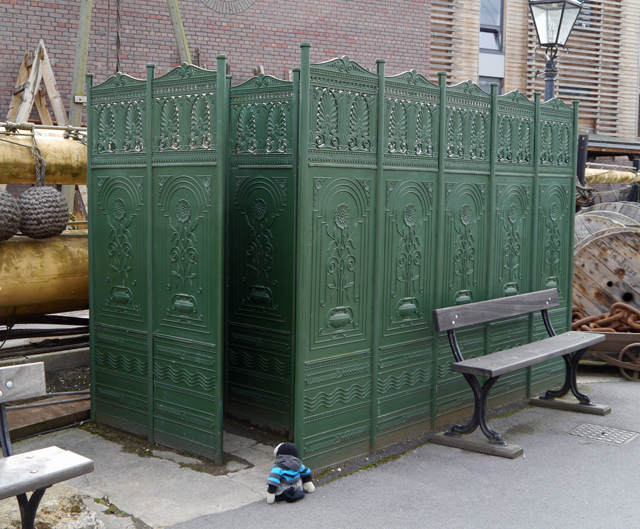 Mooch monkey at ss Great Britain in Bristol - dockside toilet