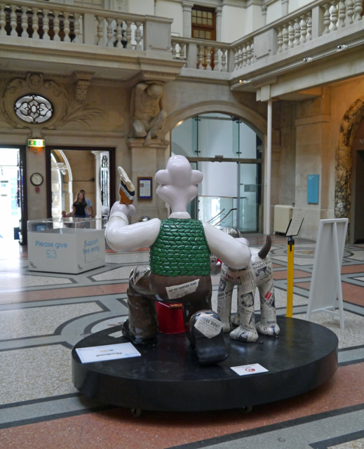 Mooch monkey at Gromit Unleashed in Bristol 2013 - 1 Newshound