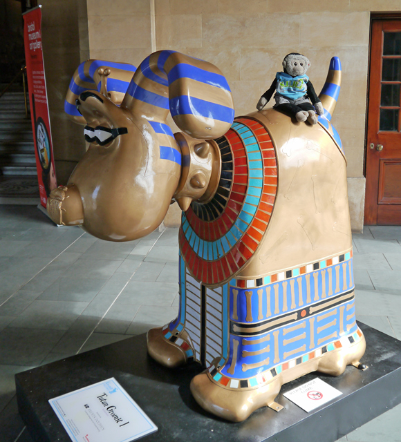 Mooch monkey at Gromit Unleashed in Bristol 2013 - 2 TutanGromit