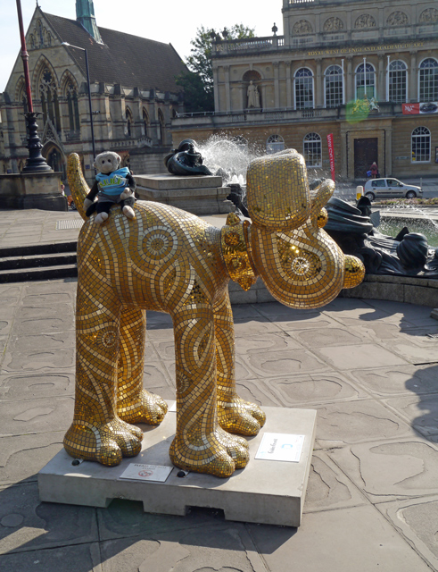 Mooch monkey at Gromit Unleashed in Bristol 2013 - 5 Golden Gromit
