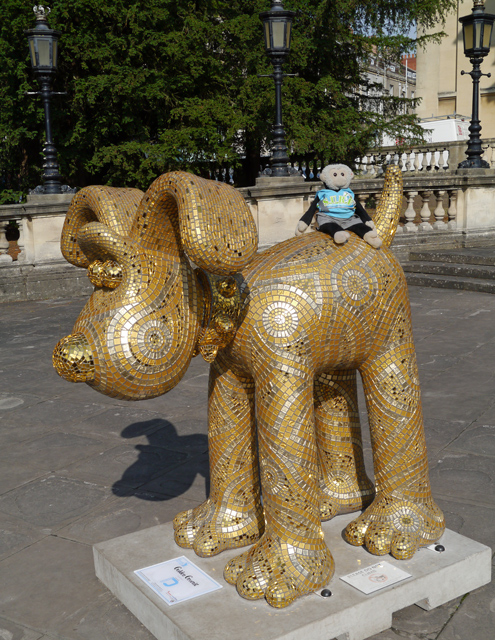 Mooch monkey at Gromit Unleashed in Bristol 2013 - 5 Golden Gromit