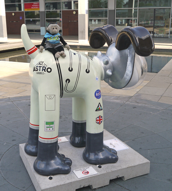 Mooch monkey at Gromit Unleashed in Bristol 2013 - 11 Astro Dog