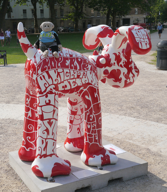 Mooch monkey at Gromit Unleashed in Bristol 2013 - 16 Bark at Ee