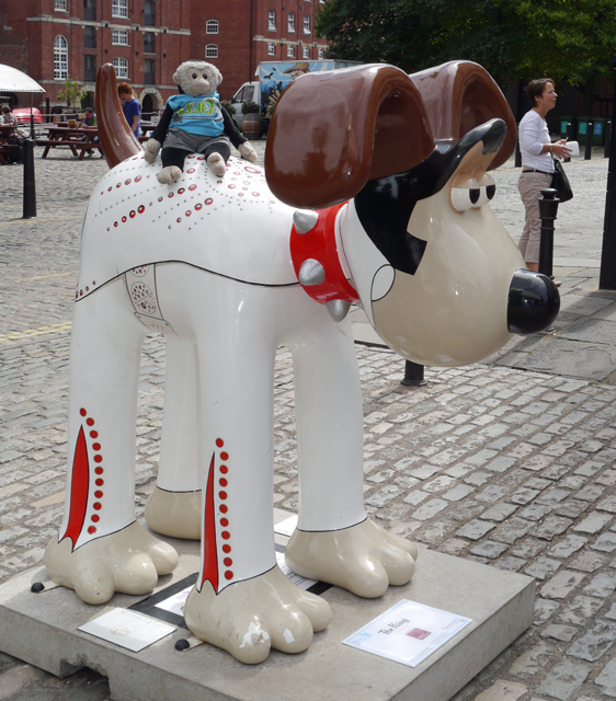 Mooch monkey at Gromit Unleashed in Bristol 2013 - 19 The King
