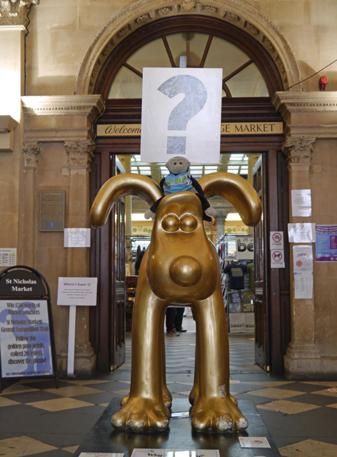 Mooch monkey at Gromit Unleashed in Bristol 2013 - 27 Why Dog? Why?