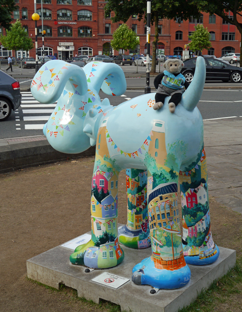 Mooch monkey at Gromit Unleashed in Bristol 2013 - 41 Bunty