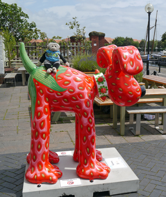 Mooch monkey at Gromit Unleashed in Bristol 2013 - 46 Gromberry